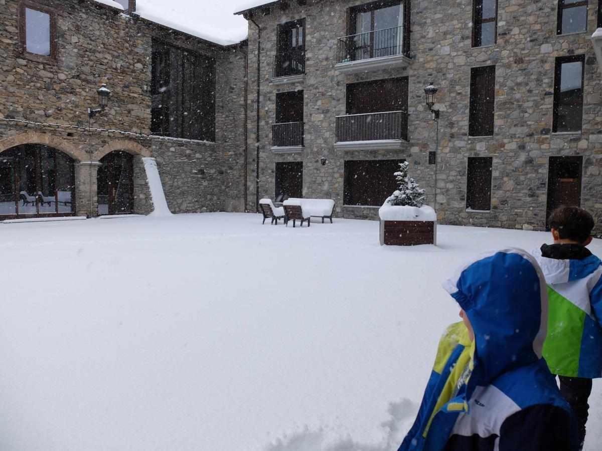 Ferienwohnung Up Benasque Borda Albar Exterior foto